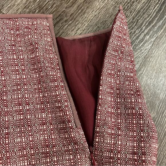 EUC Tocca Pleated Wool Skirt Size 4 Burgundy Tweed Silk Lined Classic Silk Lined - Picture 4 of 6
